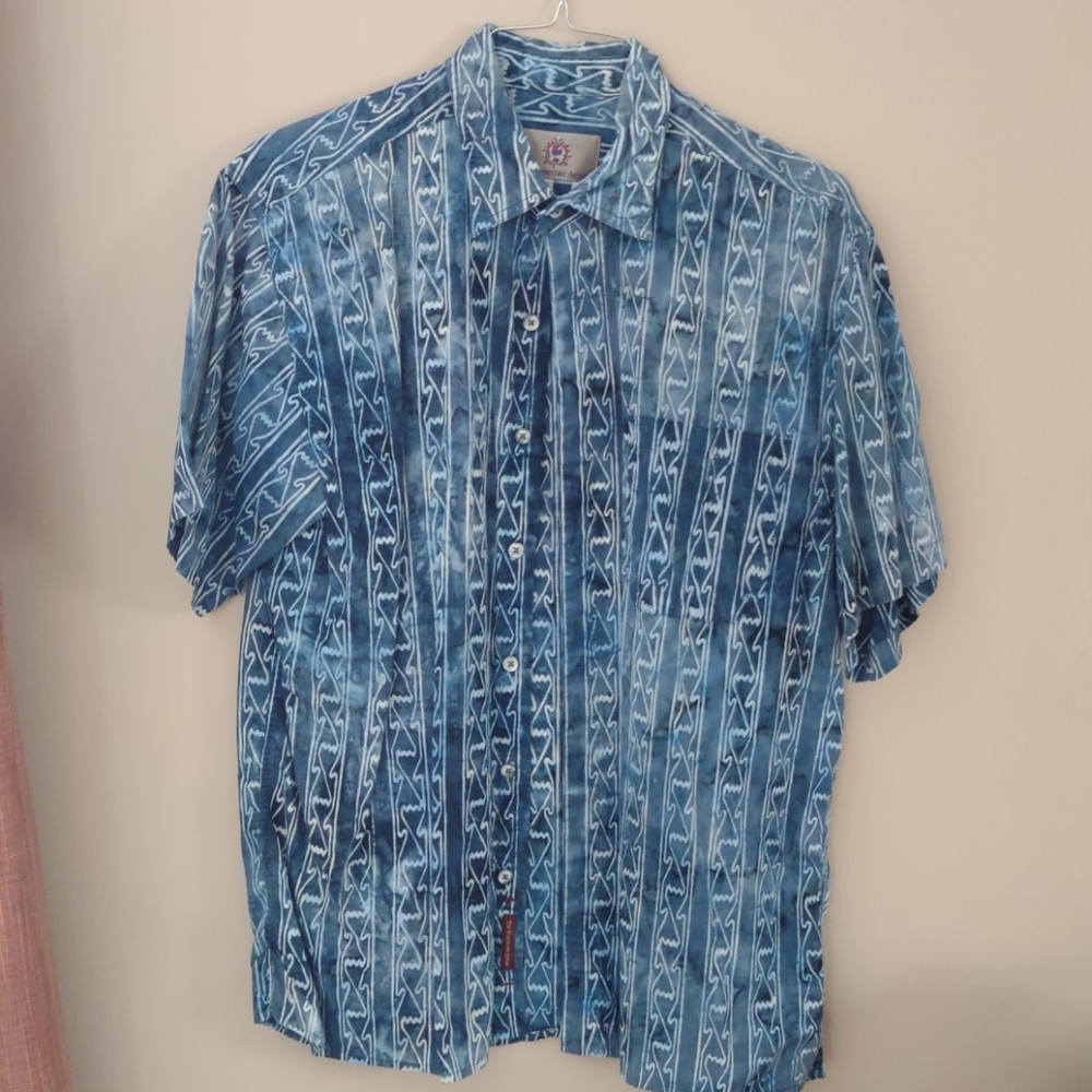 Cool Pattern Summer Shirt - Great Condition